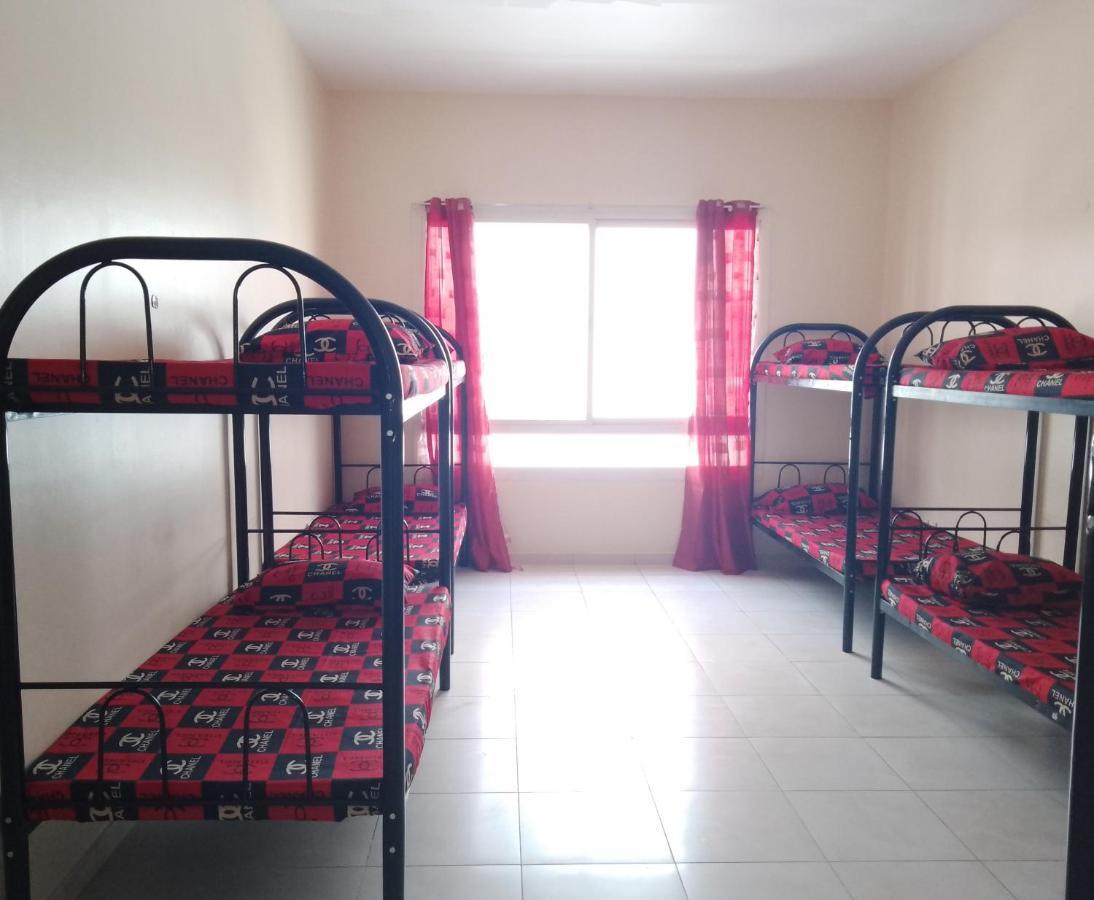 Abree Building New Hostel Дубай Екстер'єр фото