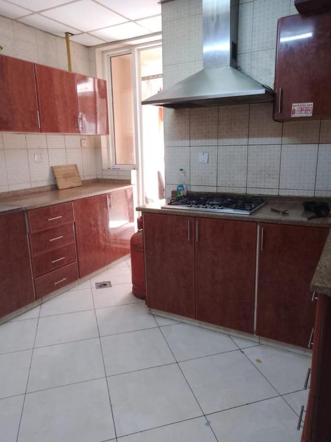 Abree Building New Hostel Дубай Екстер'єр фото
